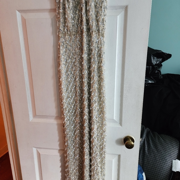 McDougall Evening Gown Teardrops - Picture 5 of 5